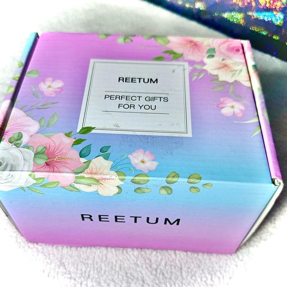 🎁 NWT 3pc gift set for women- 2 candles & tumbler - Picture 1 of 2